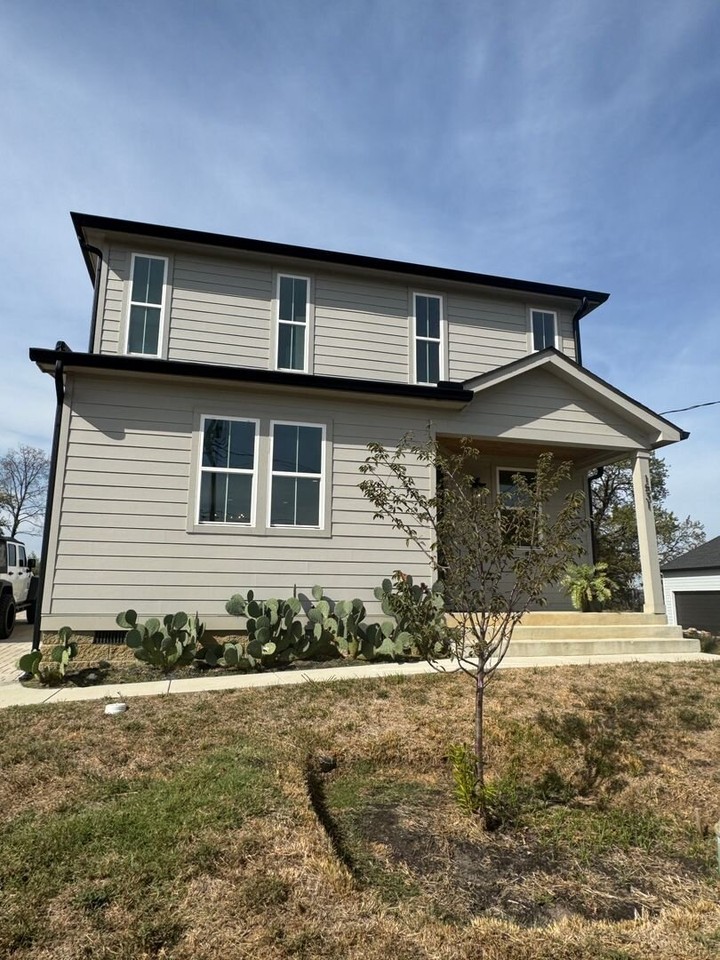 1531 E Stewarts Ln - Photo 3 of 33