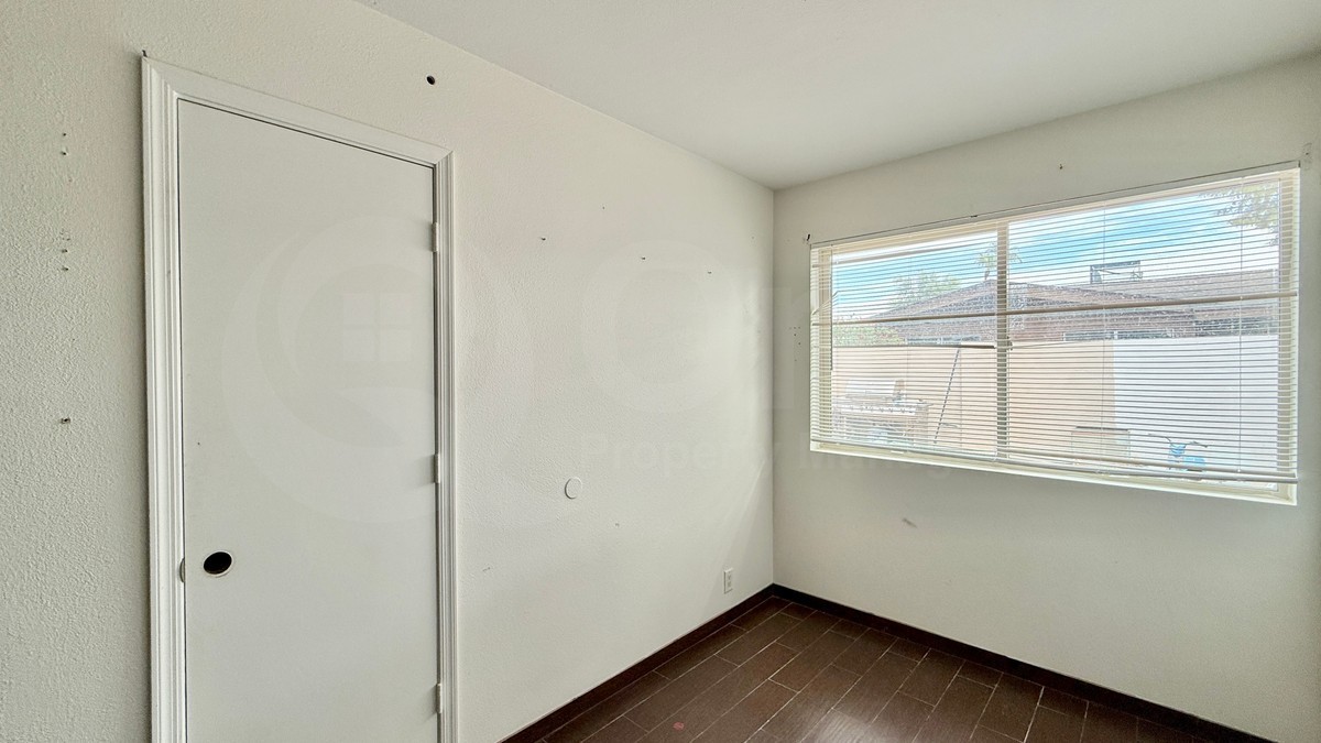 8413 E Coronado Rd #1 - Photo 7 of 10