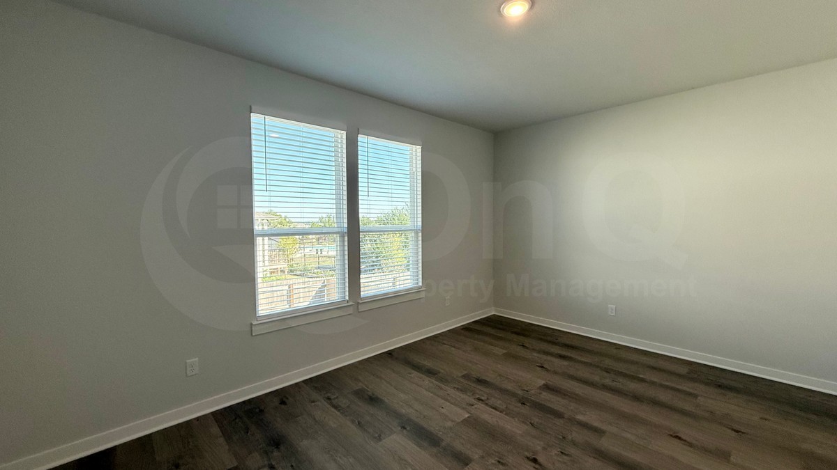 1205 Lavender Way - Photo 7 of 23