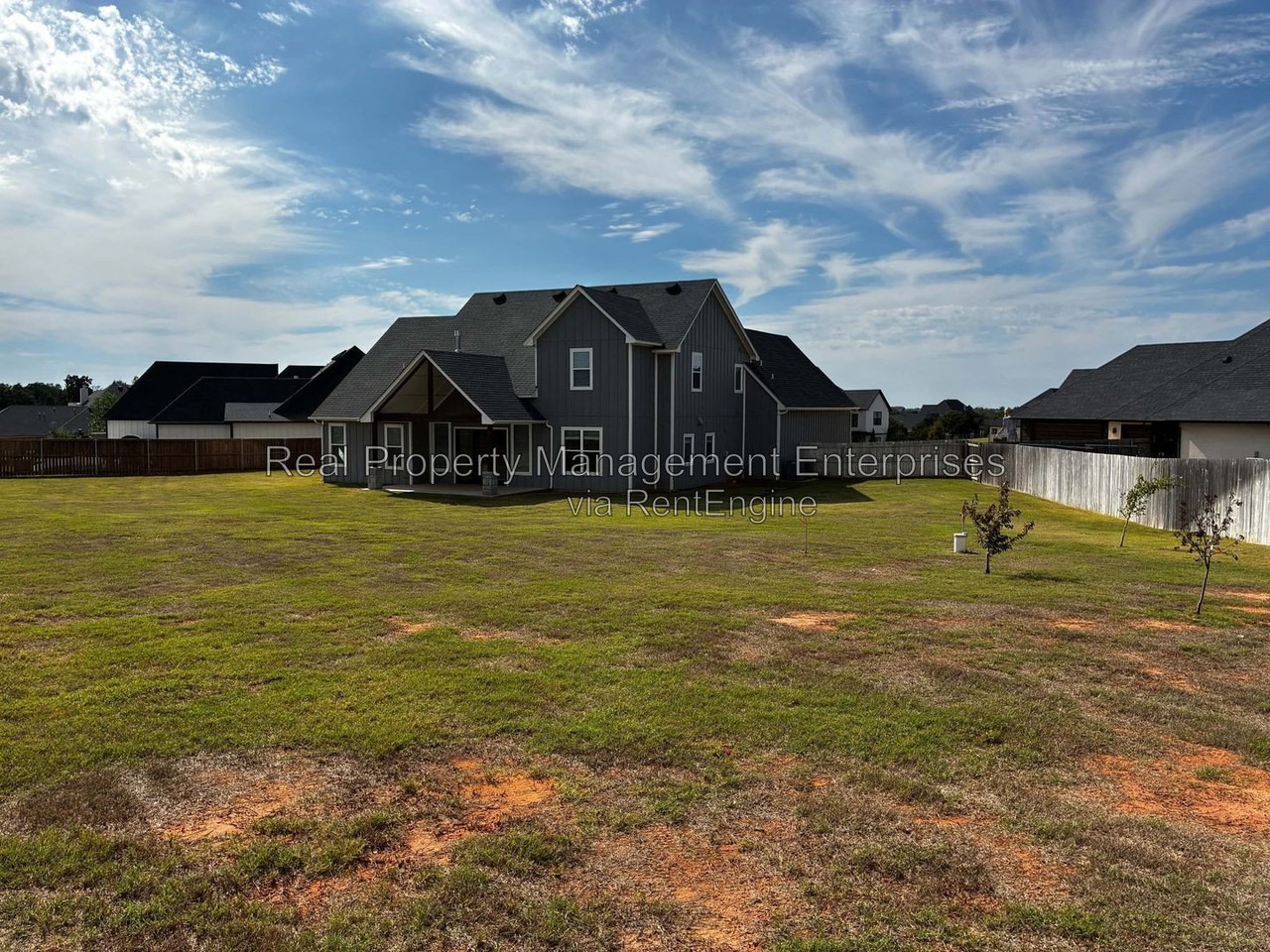 499 Old Farm Rd - Photo 7 of 9
