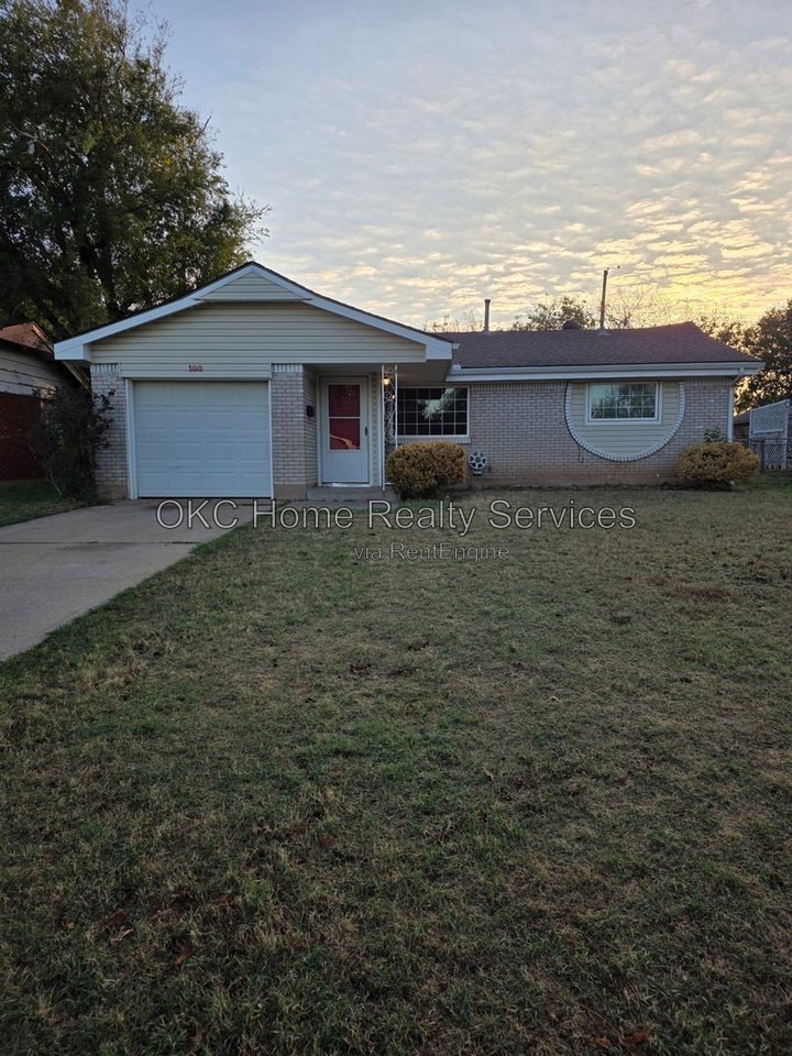 100 S Dallas Ave - Photo 2 of 20