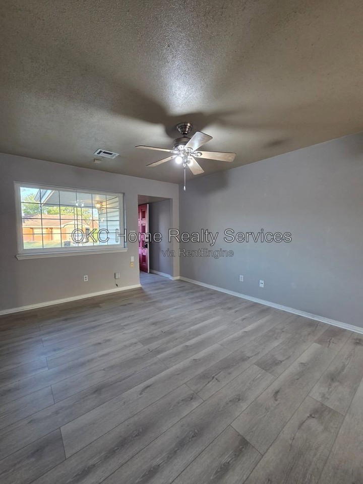 100 S Dallas Ave - Photo 4 of 20