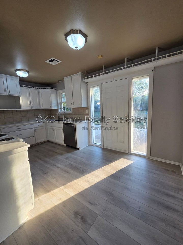 100 S Dallas Ave - Photo 5 of 20