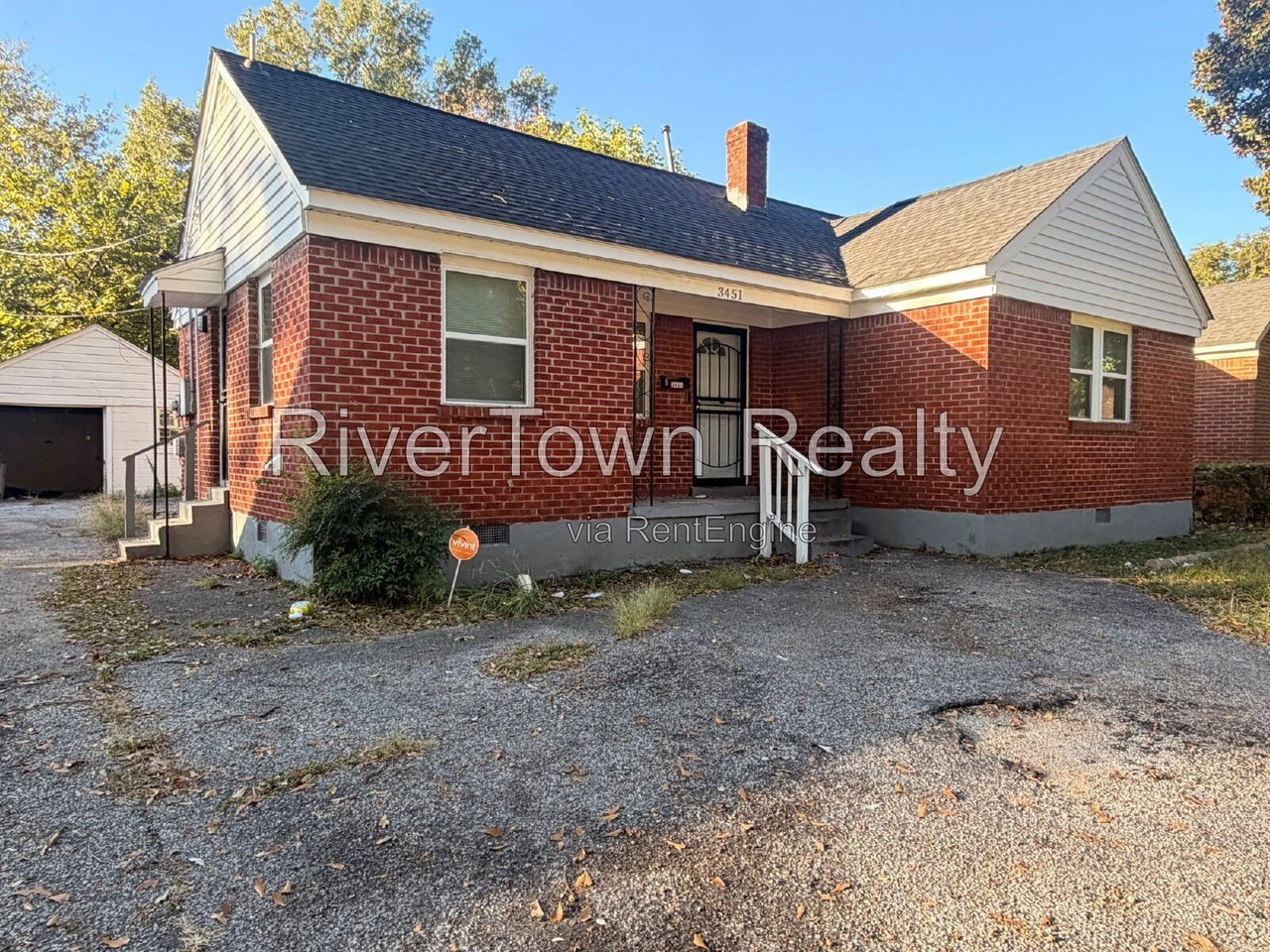 3451 Vanuys Rd - Photo 2 of 9