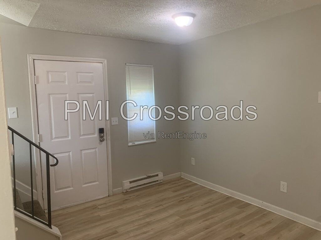 2757 Wedge St - Photo 4 of 24