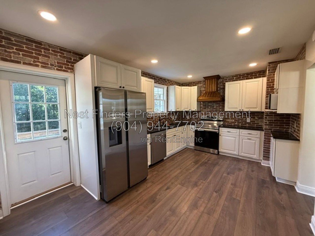 4571 Pinewood Ave - Photo 2 of 25