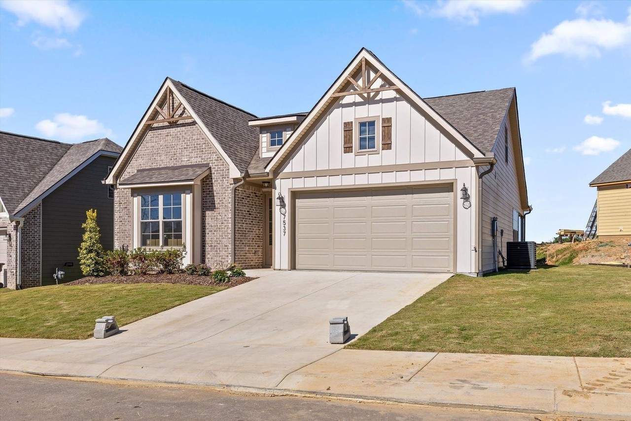 7537 Snow Line Ln - Photo 2 of 45