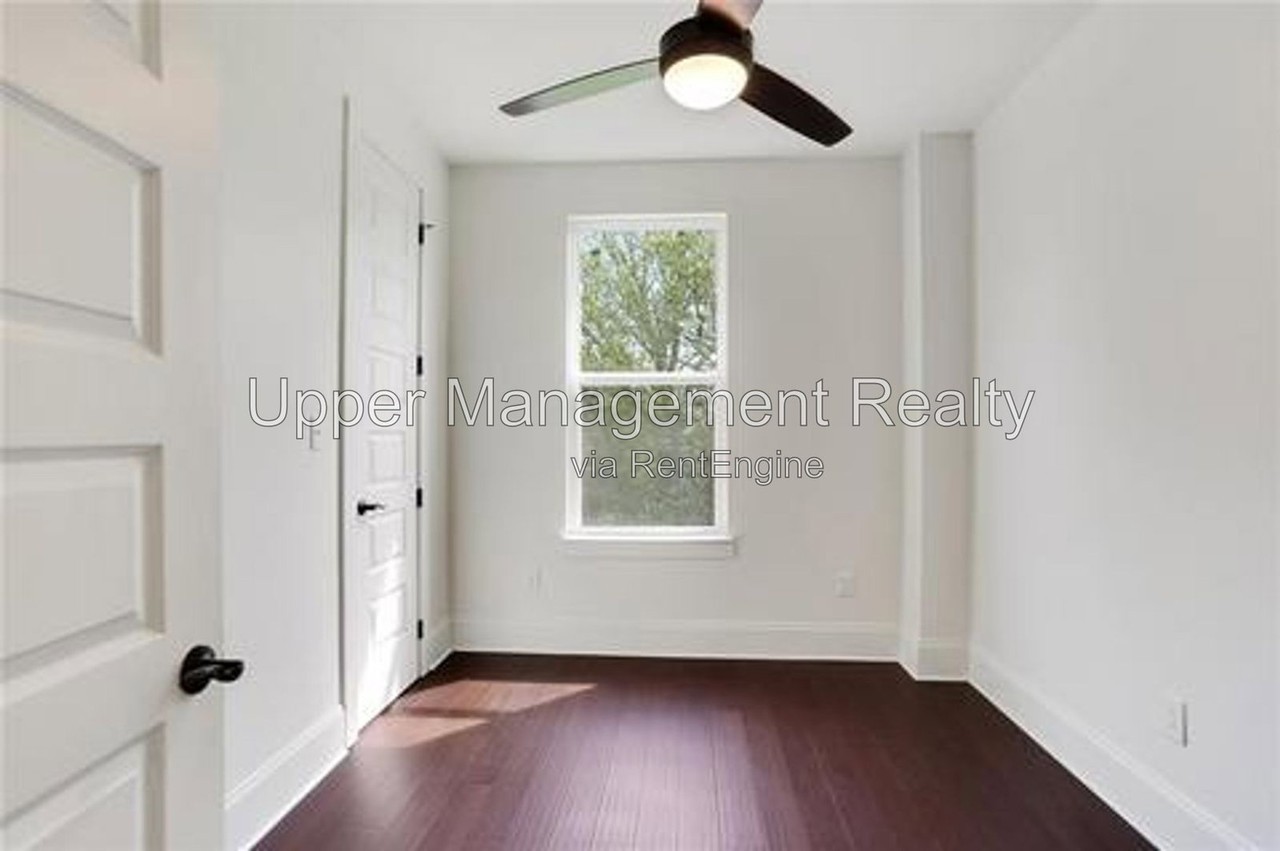 1621 Port St - Photo 5 of 11