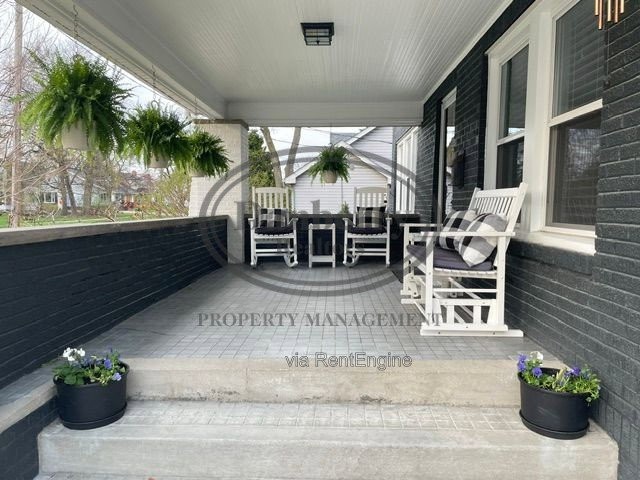606 River Rd - Photo 2 of 23