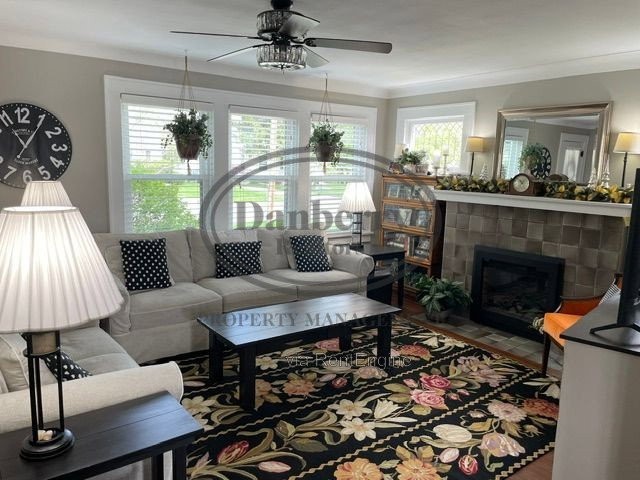 606 River Rd - Photo 3 of 23
