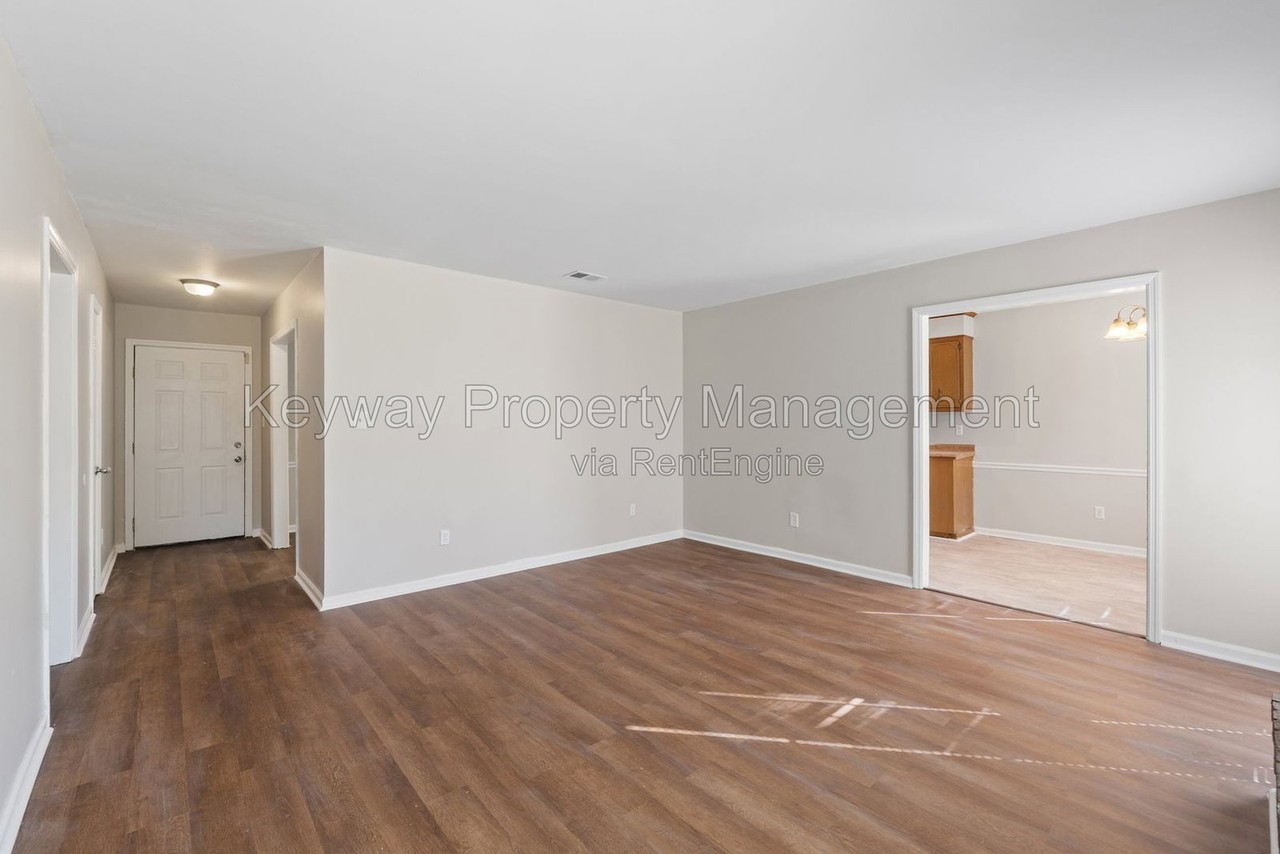2548 Spirit Creek Rd - Photo 7 of 27