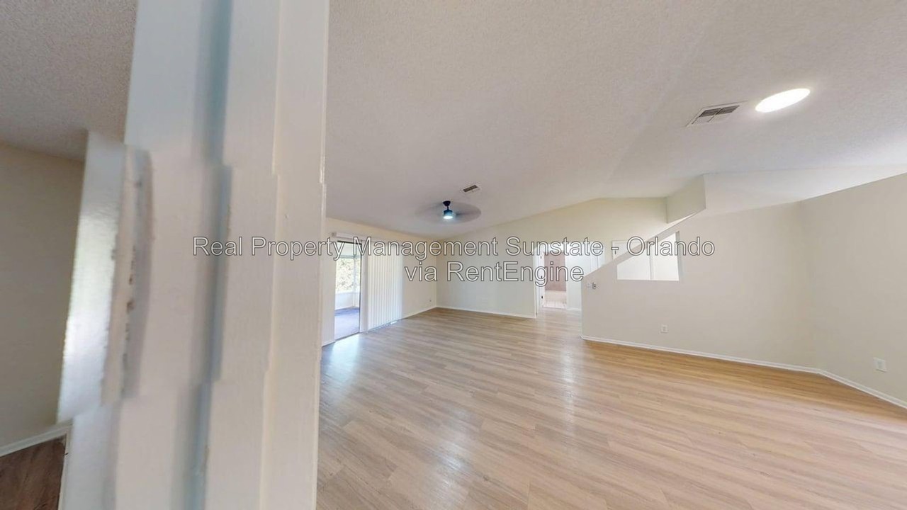 7364 Sylvan Dr - Photo 3 of 29