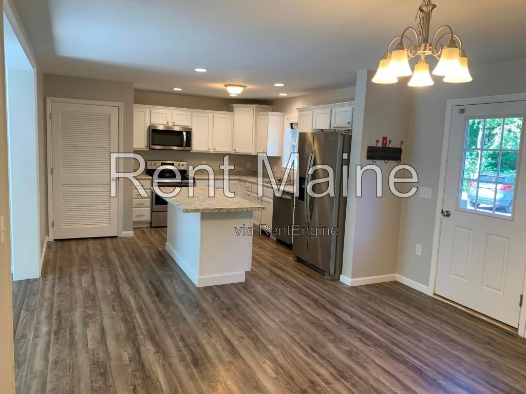 9 New Boston Rd #3 - Photo 3 of 27
