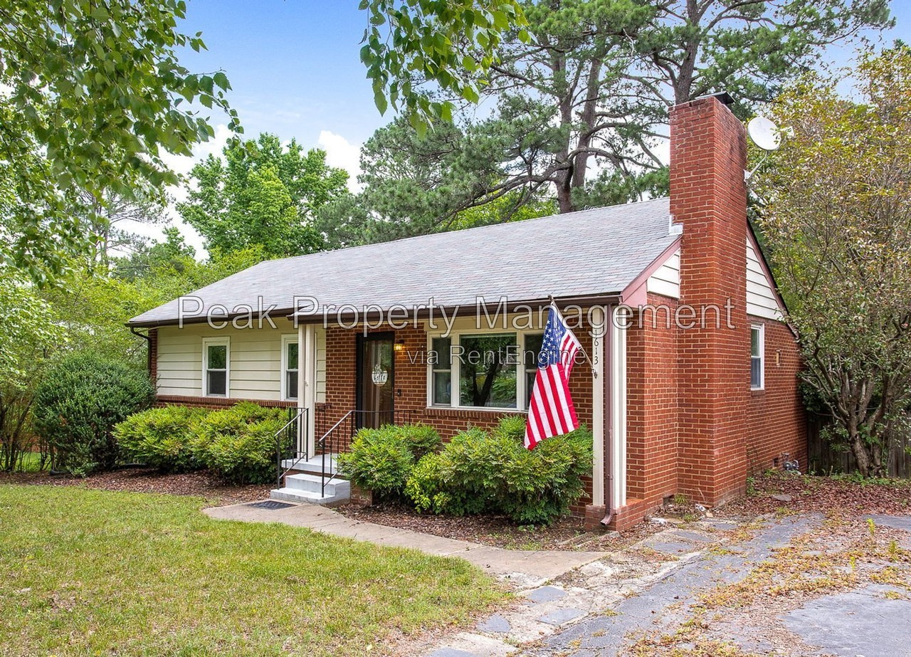 1613 Dena Dr - Photo 3 of 27