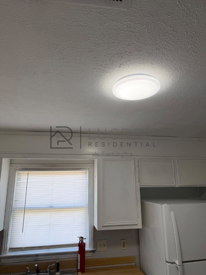 41 Northtown Rd #A - Photo 6 of 26