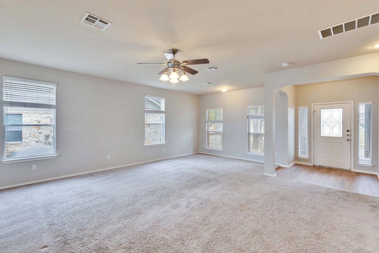 124 Joshua Tree Cir - Photo 7 of 50