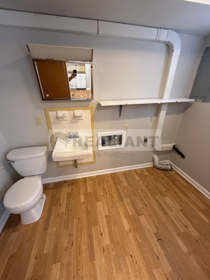 416 Barrister Ct #A - Photo 4 of 12