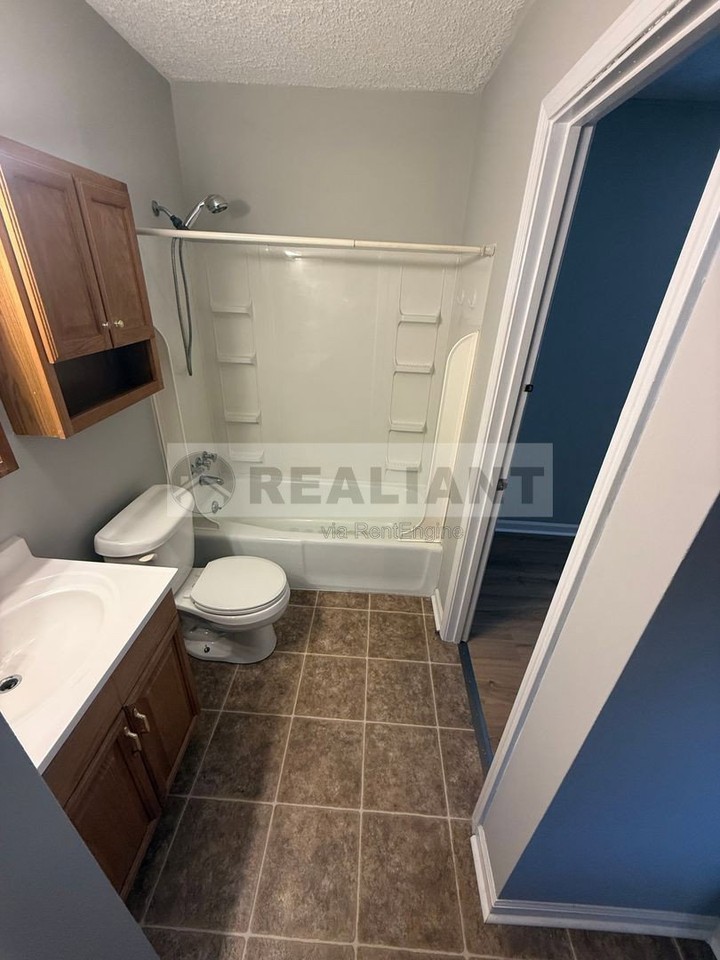 416 Barrister Ct #A - Photo 7 of 12