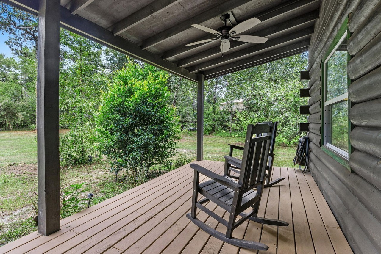5325 Nodoc Rd - Photo 2 of 15