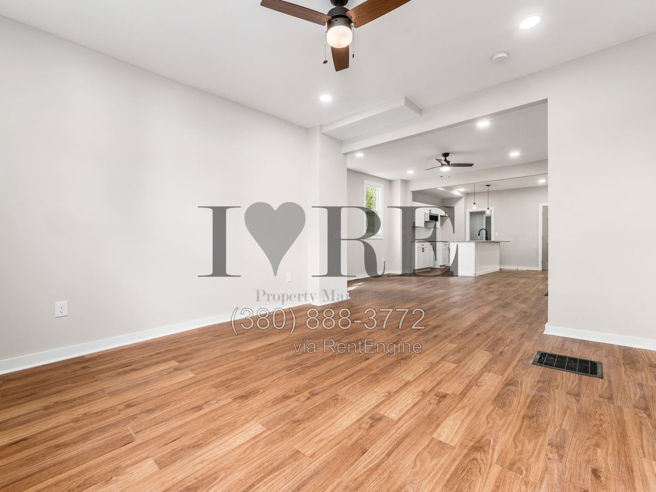 905 Bellows Ave - Photo 4 of 35