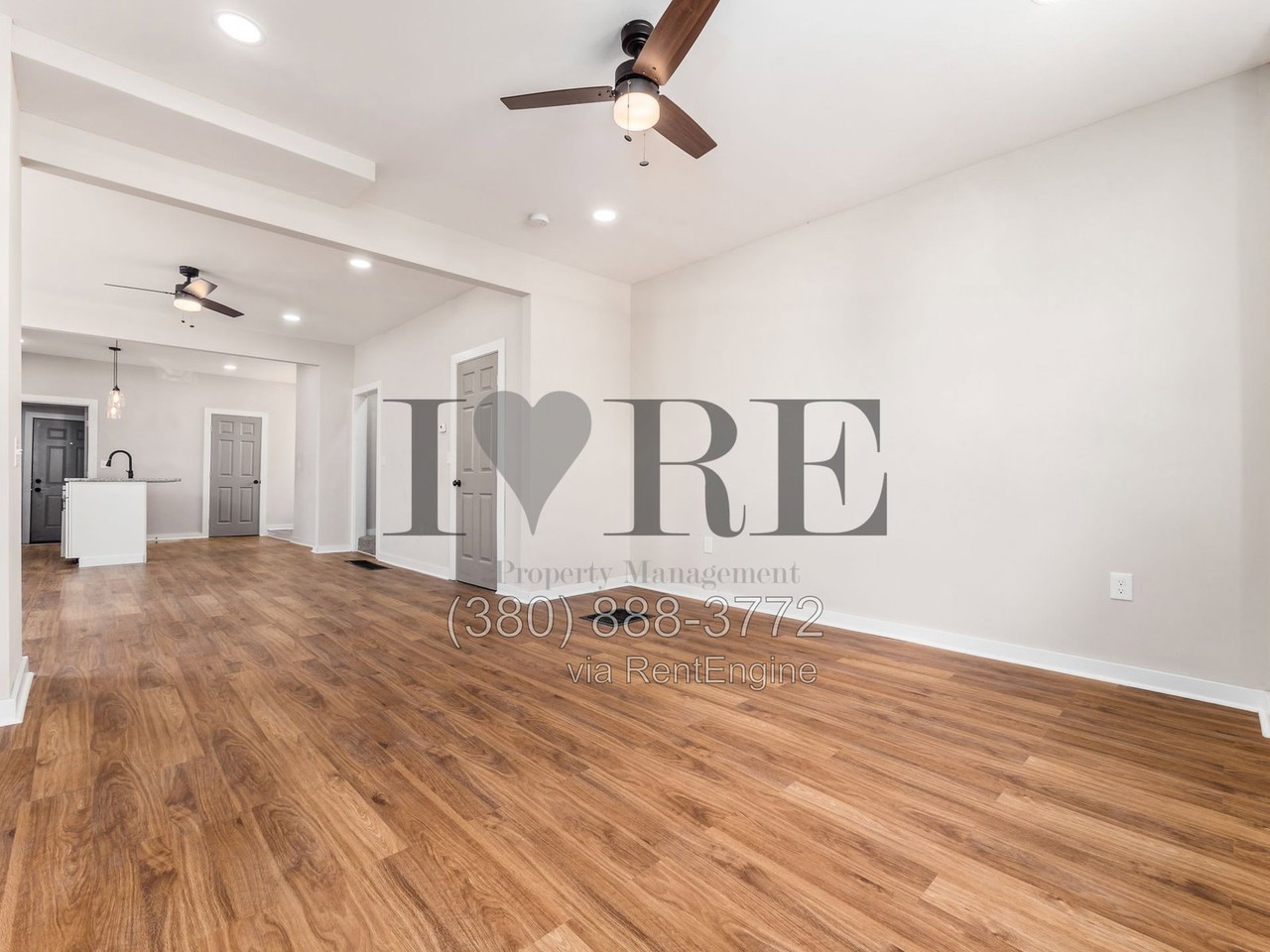 905 Bellows Ave - Photo 5 of 35