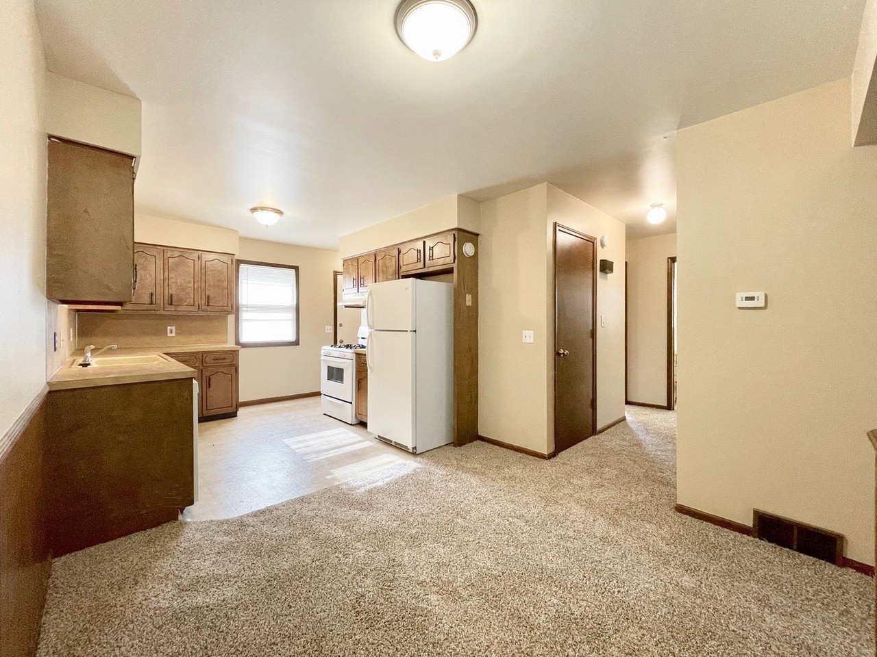 8126 20th Ave - Photo 5 of 22