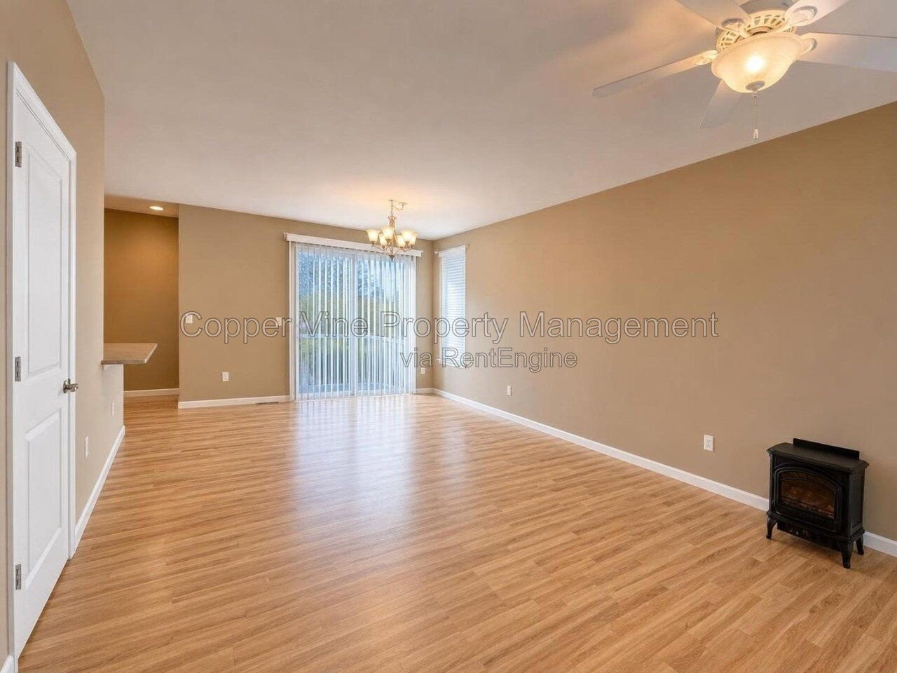 340 Riverton Rd - Photo 7 of 36