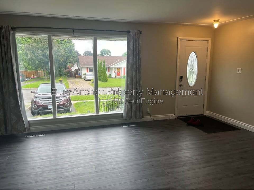 36 Third Ave - Photo 3 of 10