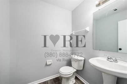 403 Wellsleyglen Dr - Photo 3 of 11