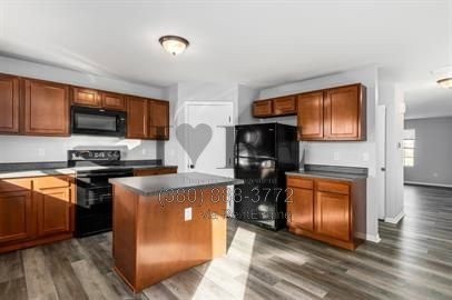 403 Wellsleyglen Dr - Photo 4 of 11