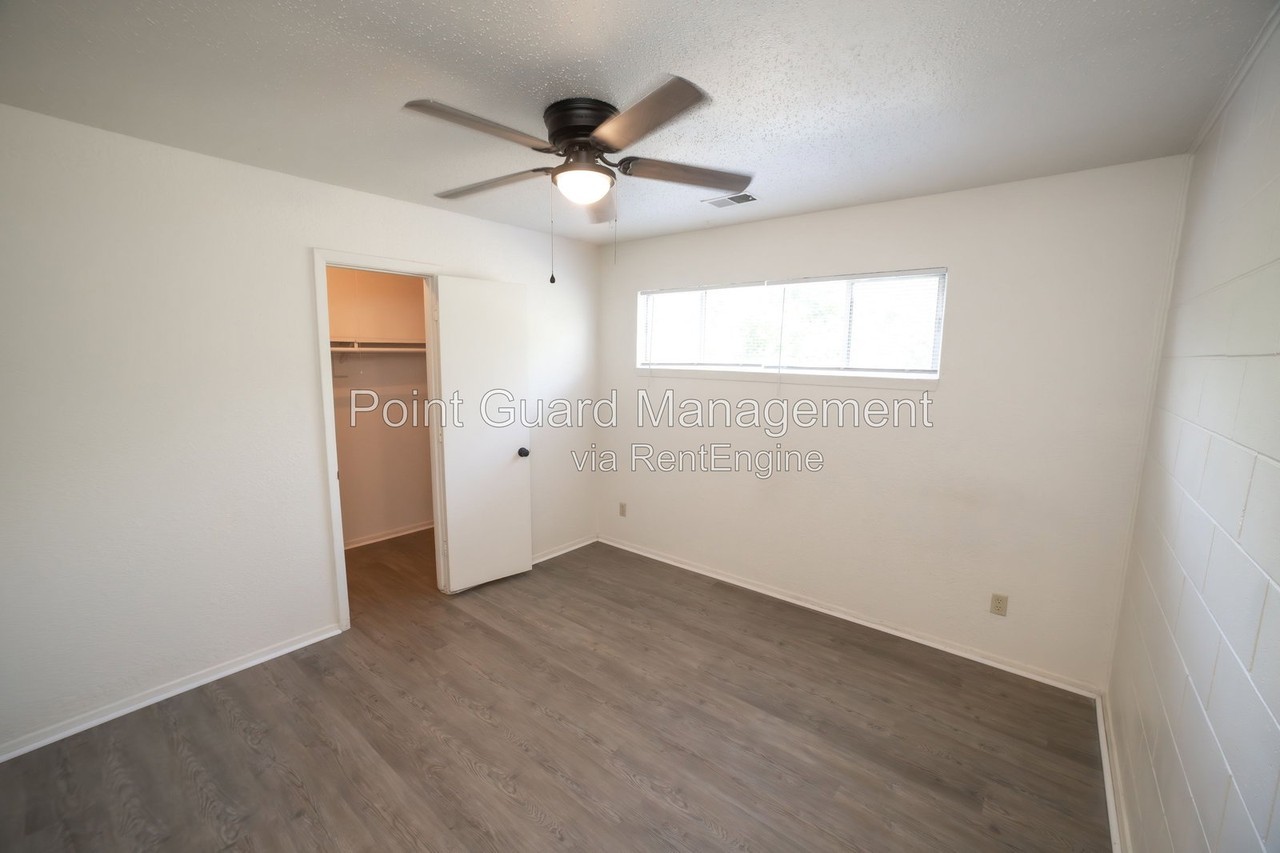 1513 Oxford Pl #1513-32 - Photo 4 of 22
