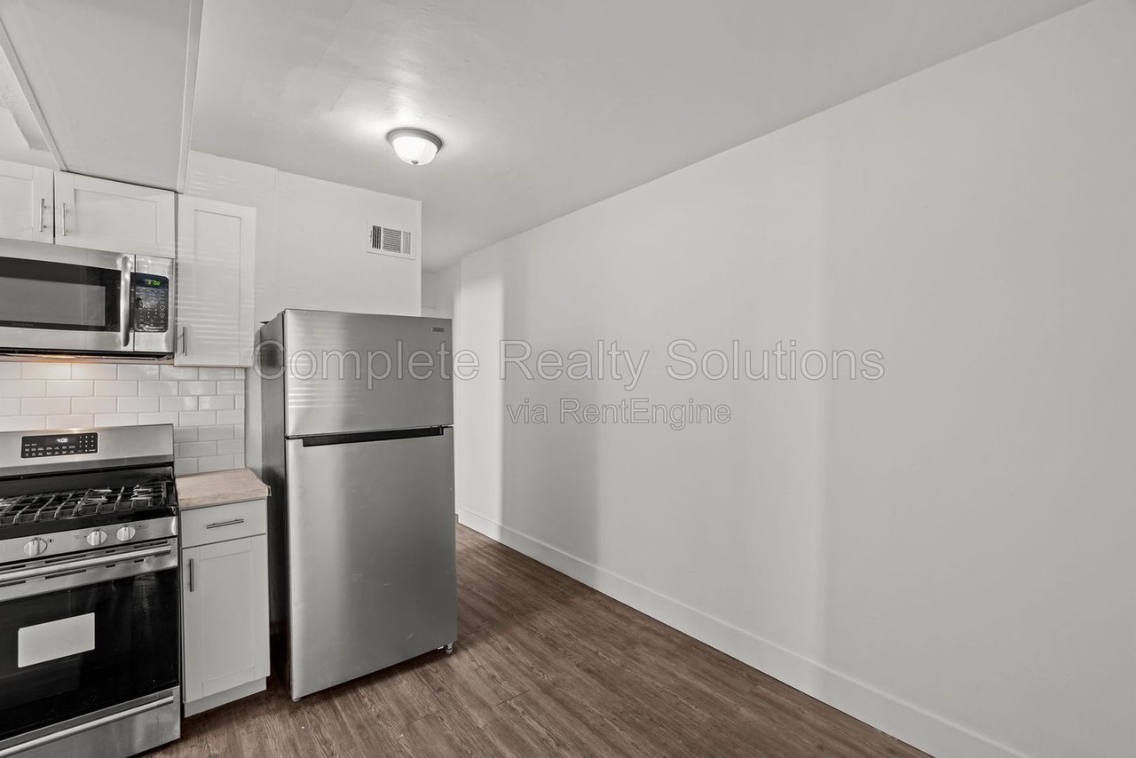 4734 S Grand Blvd #2N - Photo 7 of 29