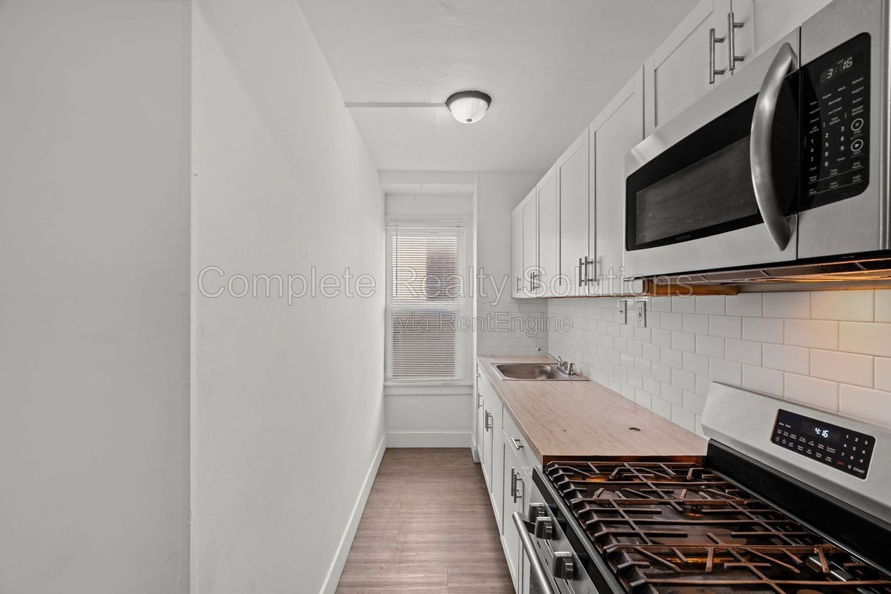 4734 S Grand Blvd #2N - Photo 5 of 29