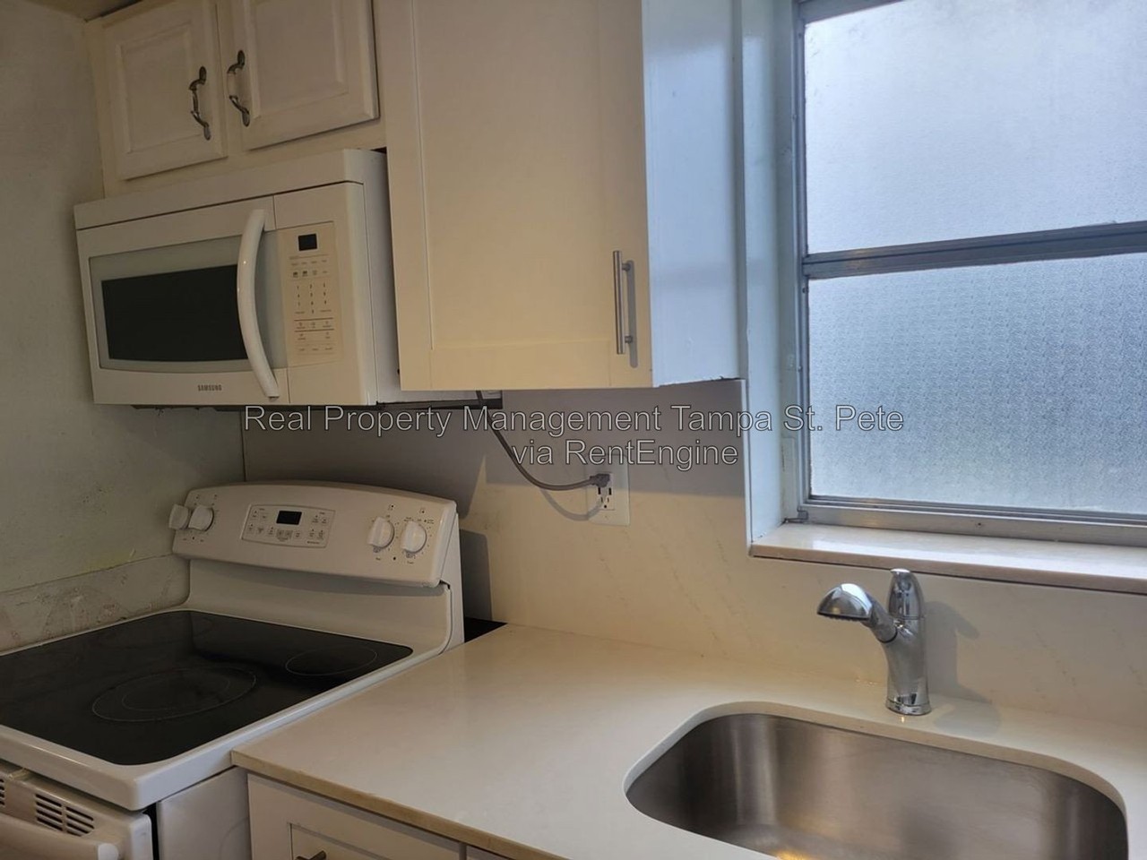 3422 W Idlewild Ave #4 - Photo 7 of 20