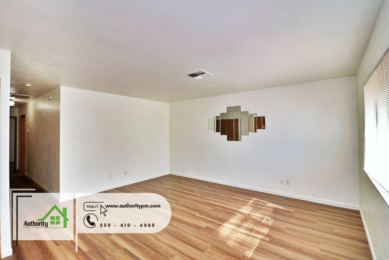 3969 Coeur D Alene Ave - Photo 7 of 21
