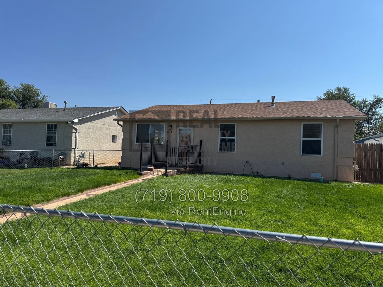 2118 W 19th St - Photo 2 of 25