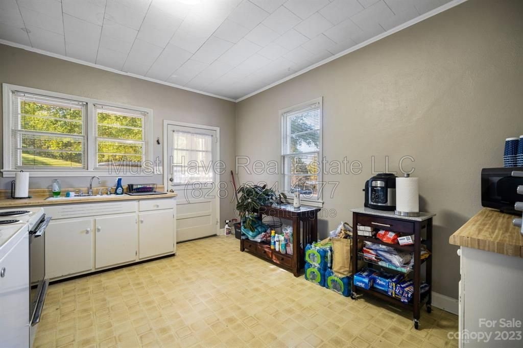 4823 Calico Rd #1 - Photo 4 of 14