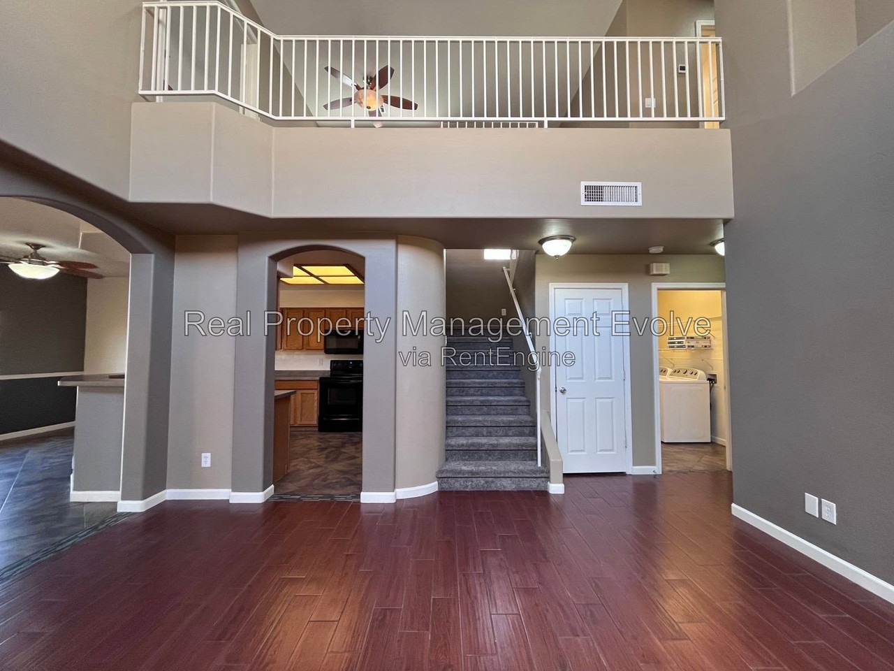 10129 E Carmel Ave - Photo 7 of 29