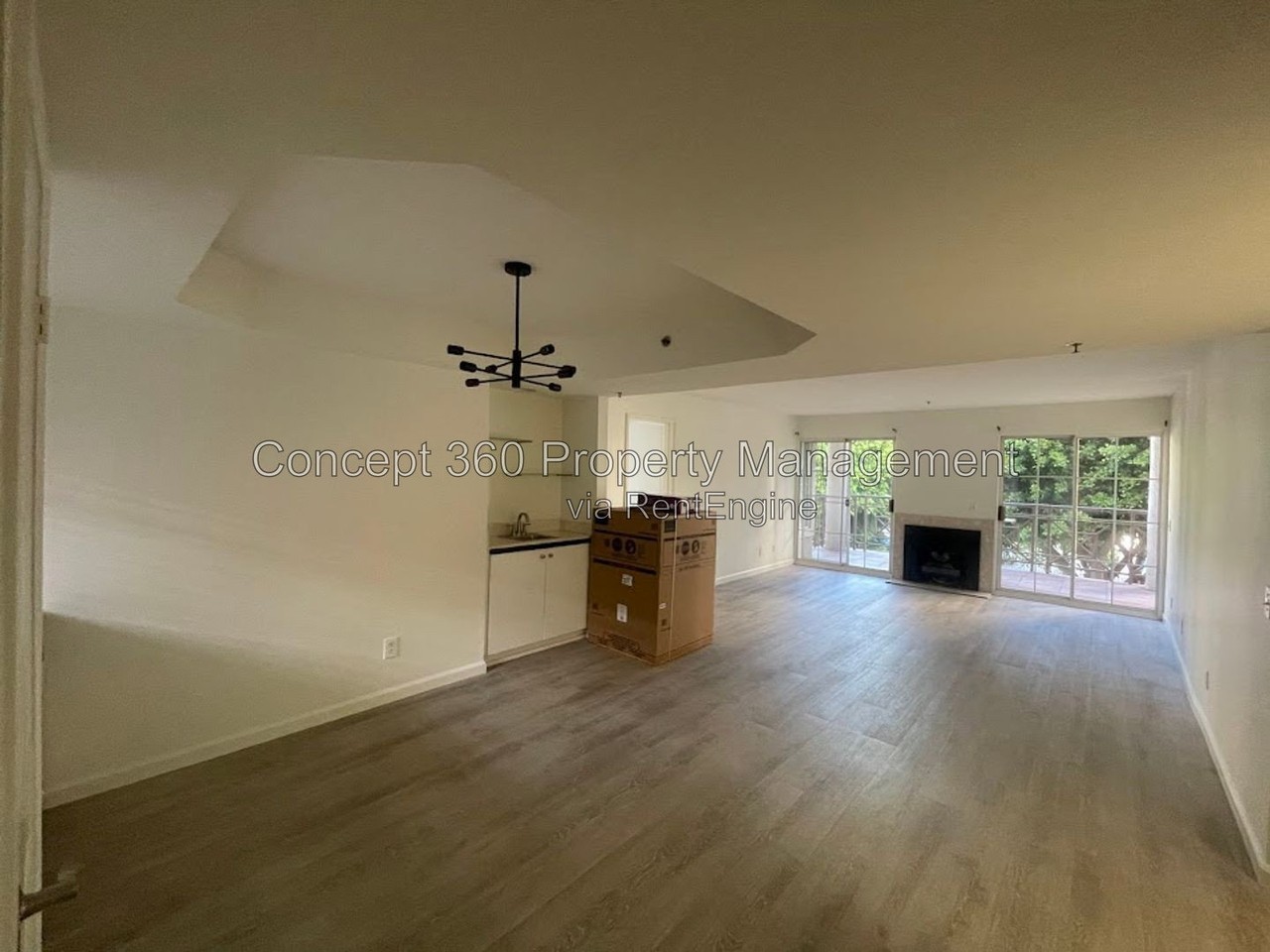 801 Pine Ave #204 - Photo 5 of 31