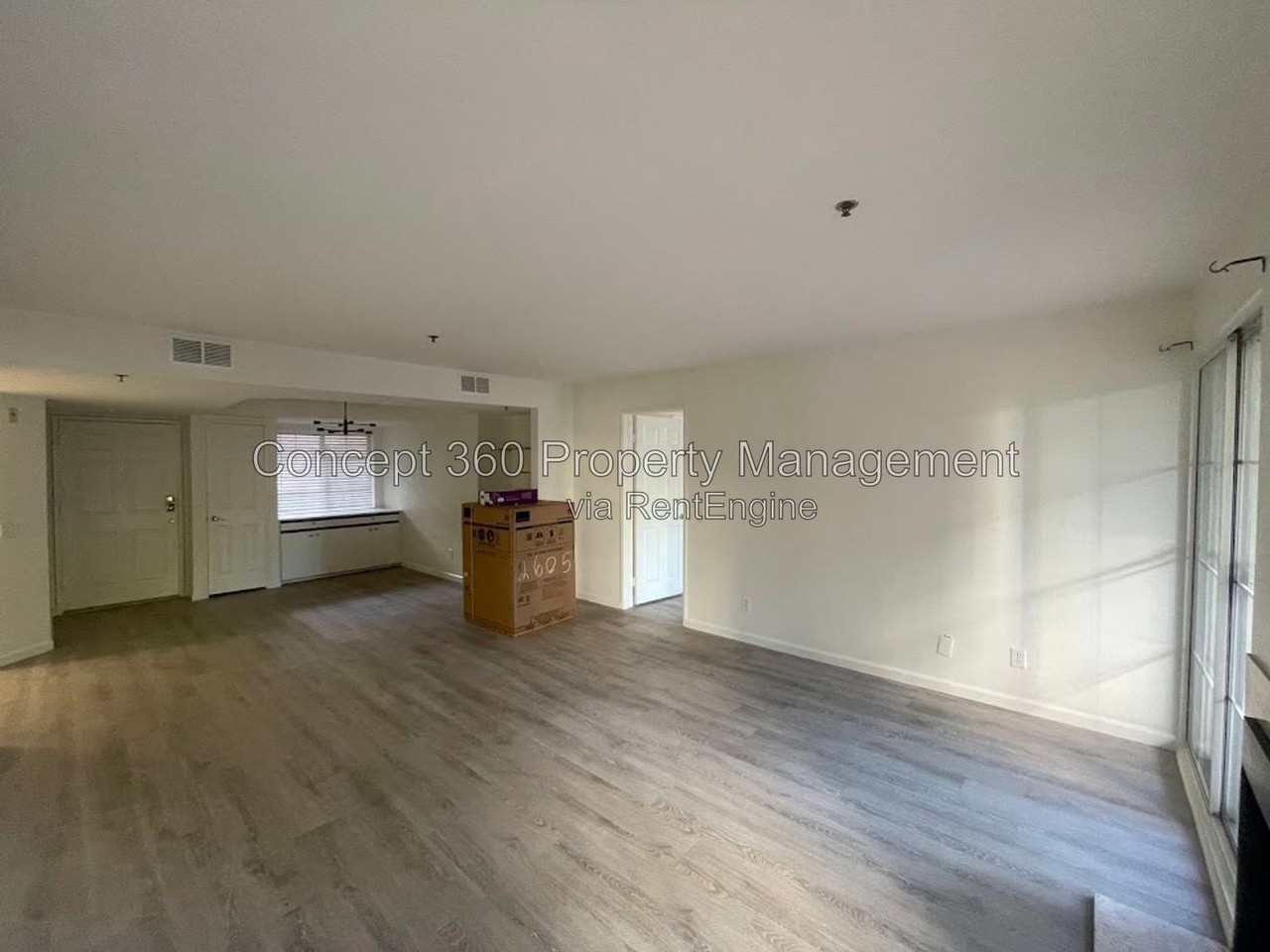 801 Pine Ave #204 - Photo 7 of 31