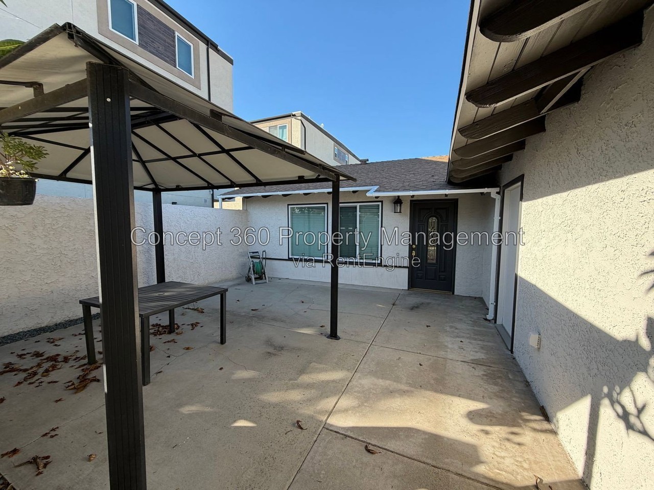 4081 Farquhar Ave - Photo 3 of 50