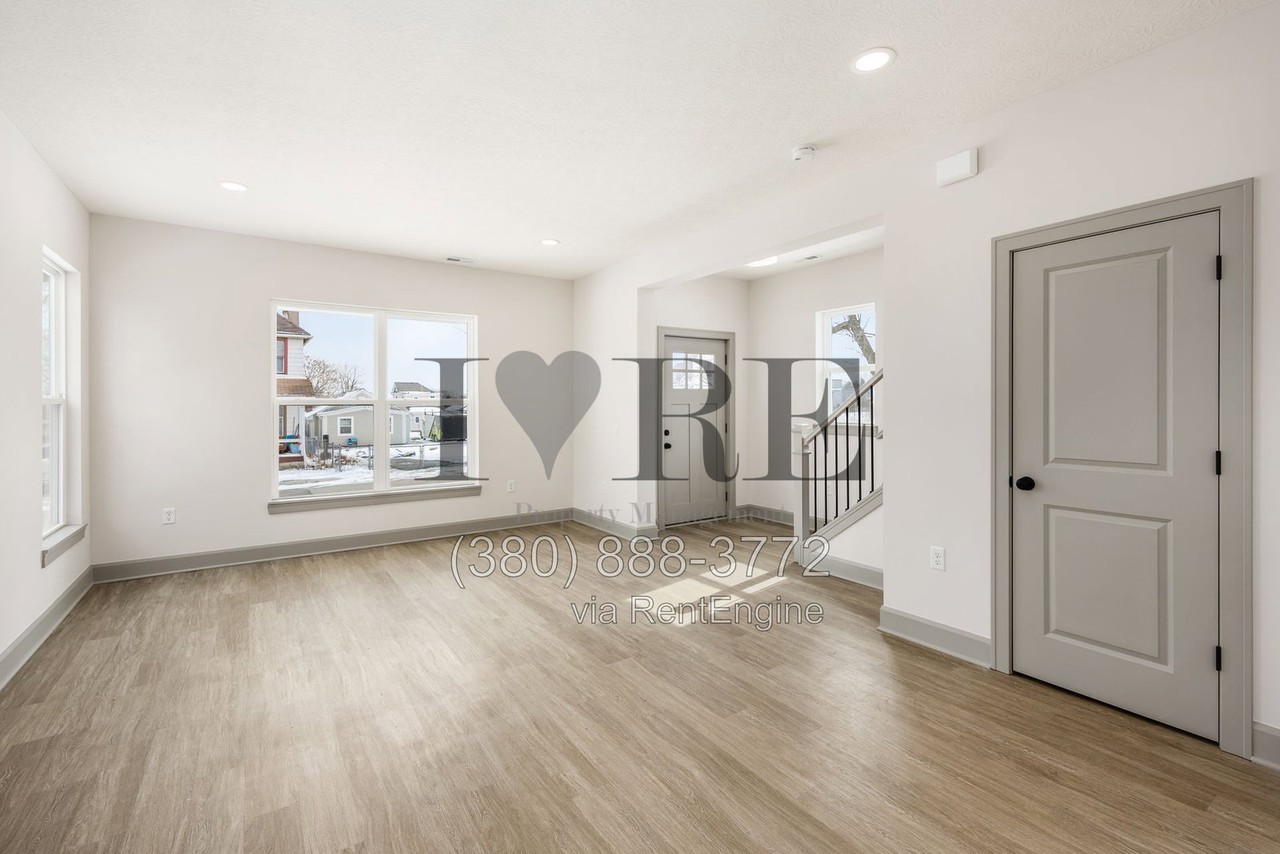 391 Brehl Ave - Photo 5 of 35