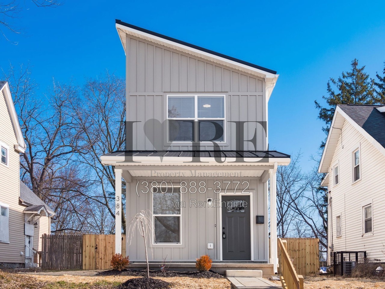 384 Whitethorne Ave - Photo 2 of 50