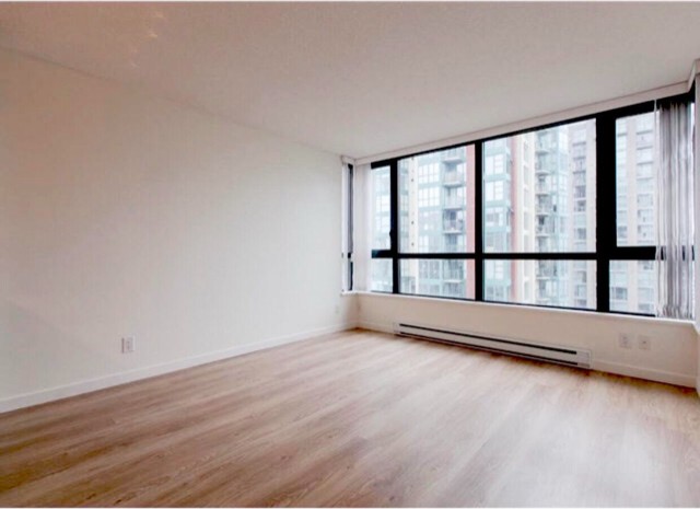 909 Mainland St #706 - Photo 7 of 22