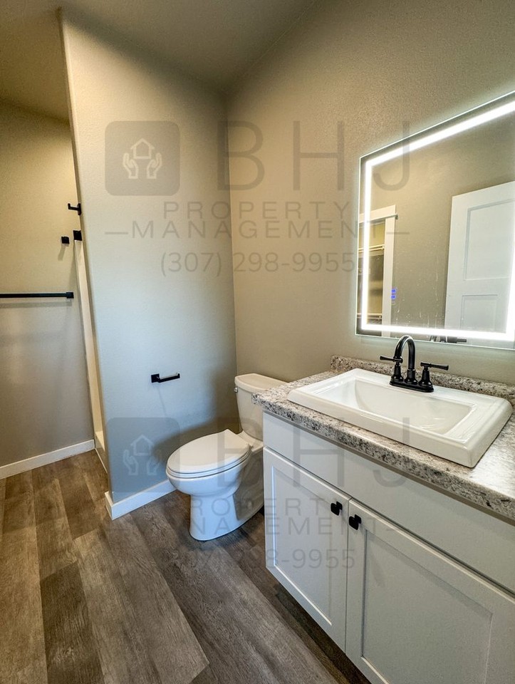 941 Covey Run Rd #105 - Photo 6 of 26