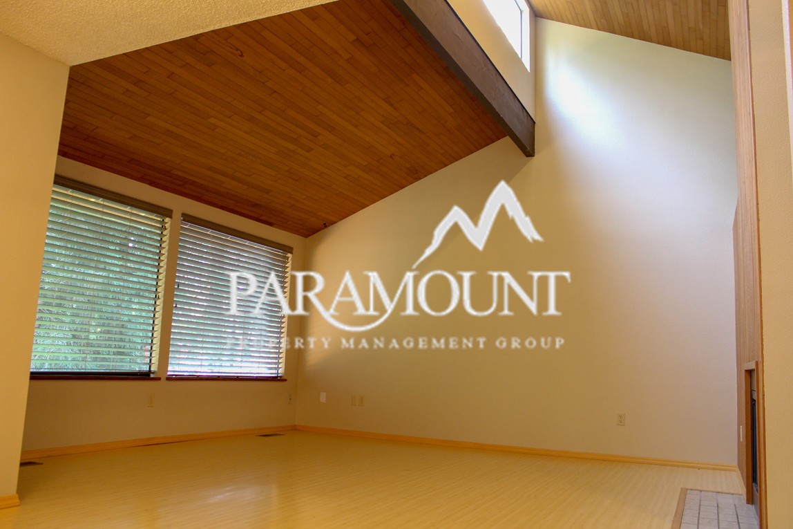 10409 Moller Dr Nw - Photo 7 of 31