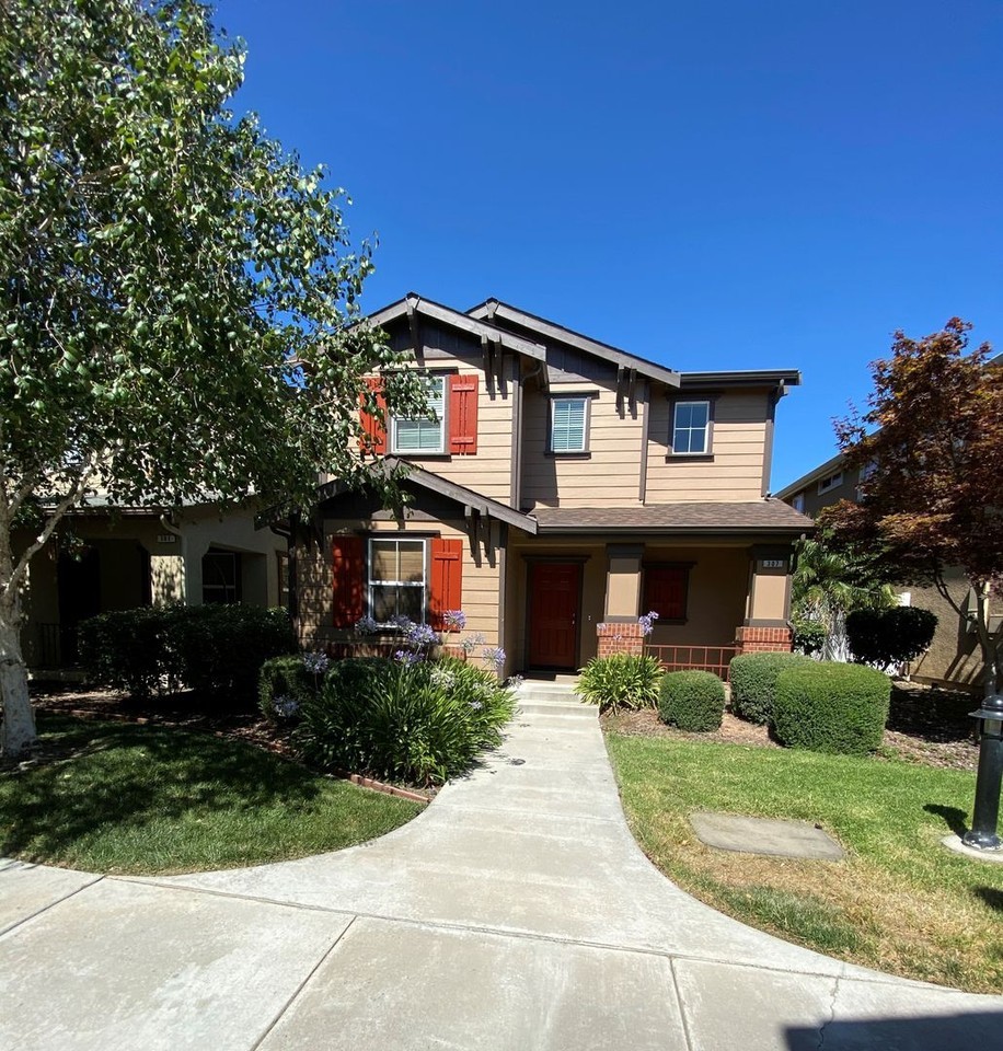 307 Turnstone Cir