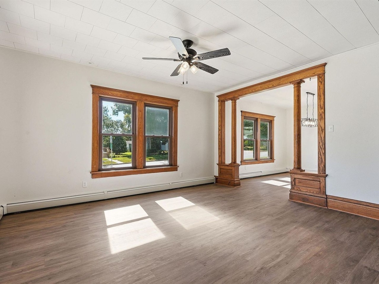 1721 Clay St - Photo 4 of 23