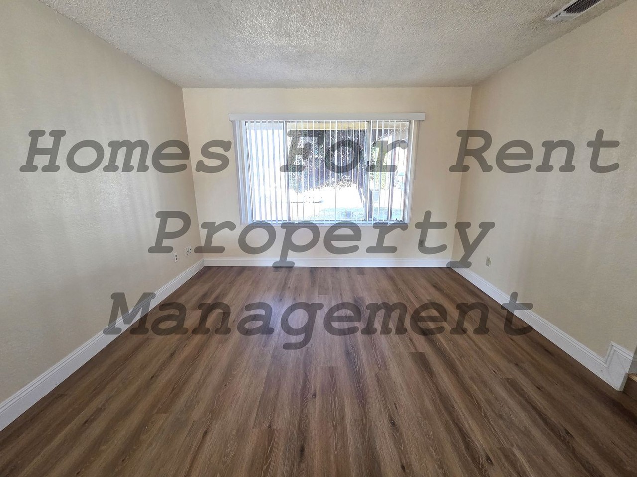 1641 Wall Ln - Photo 3 of 13