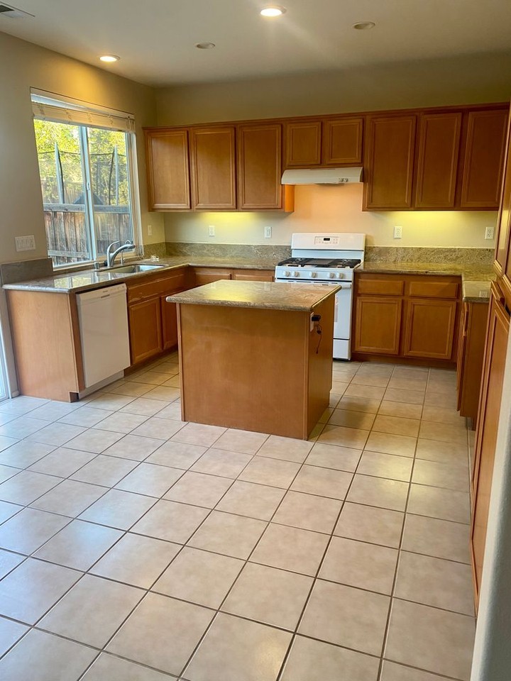 29428 El Presidio Ln - Photo 6 of 29